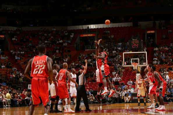 他的持球回 他的持球回